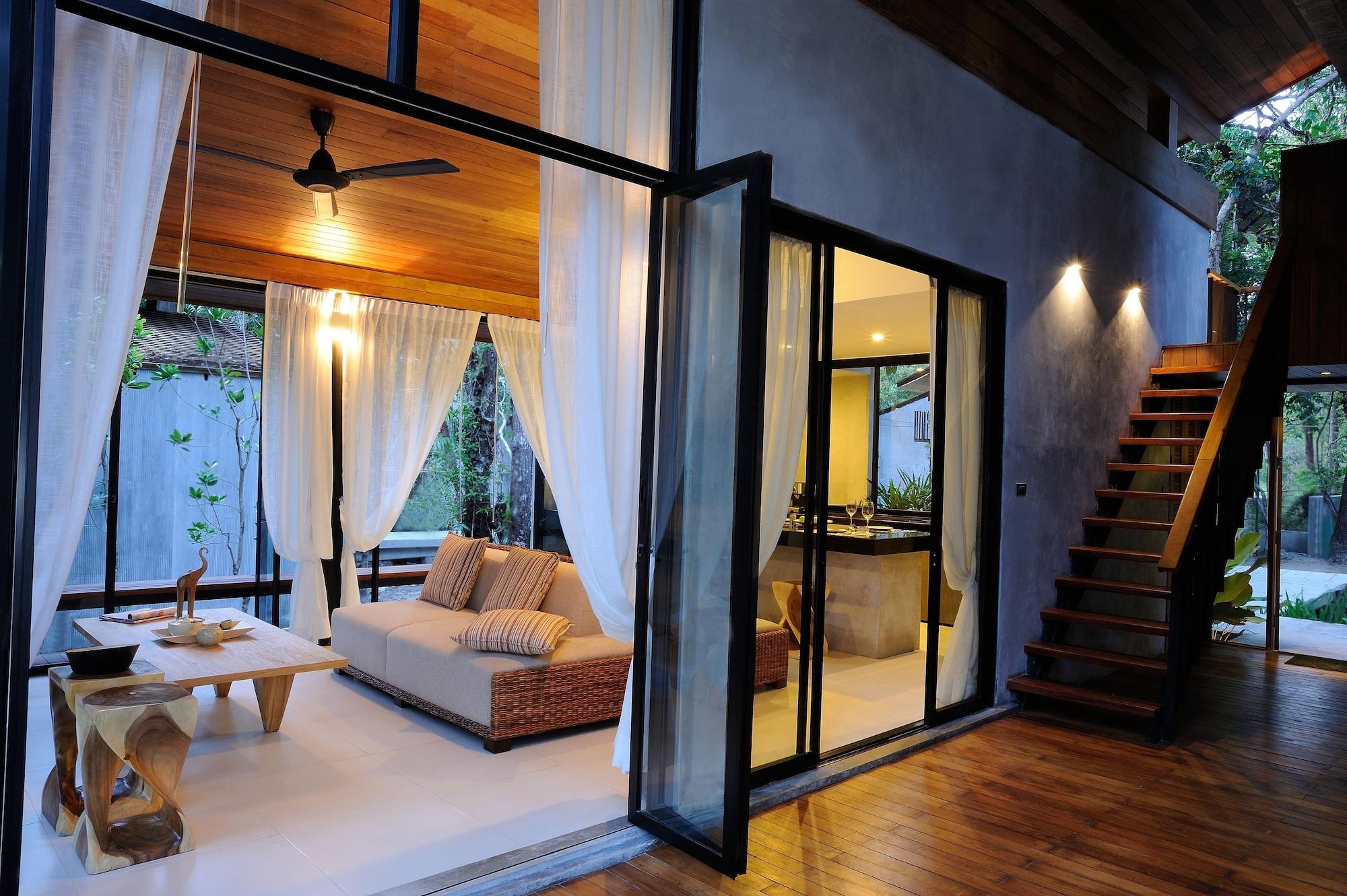 Villa Thalanena By The Beach Экстерьер фото