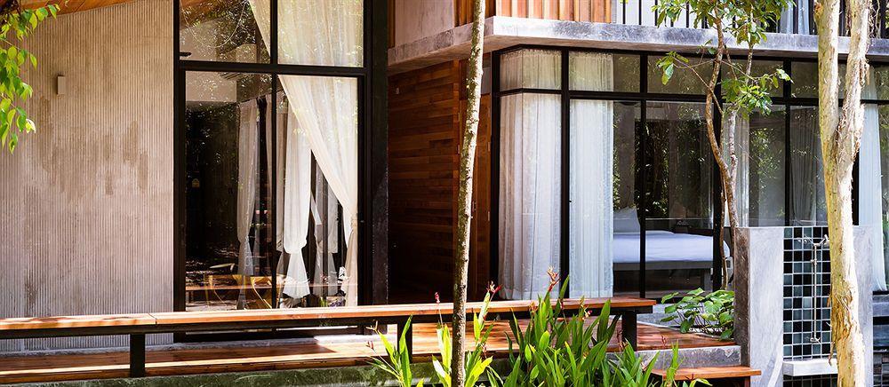 Villa Thalanena By The Beach Экстерьер фото
